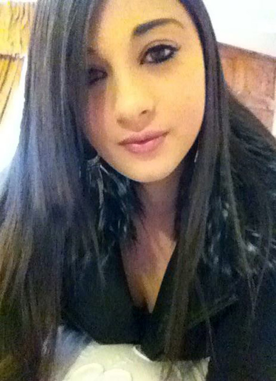 اخبرها انه خدعها فدفعته للتطاير في الهواء على طريقة الجمباز صورة رقم 13