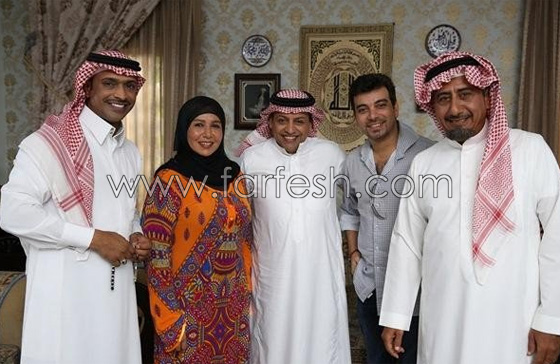 ناصر القصبي يسخر من الطقاقة (أحلام) في مسلسل (سيلفي) صورة رقم 16
