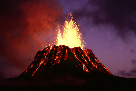 تخيل ما يحدث للارض لو تفجرت براكينها كلها في وقت واحد صورة رقم 5