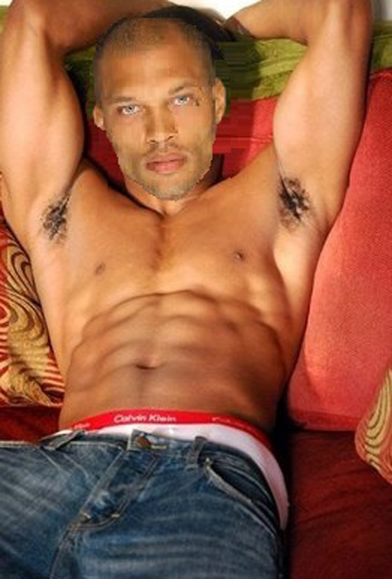 صور المجرم الوسيم عارض الازياء بعد اطلاق سراحه صورة رقم 2