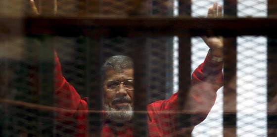 قطر تستنكر زج اسمها بقضية التخابر.. في محكمة جنايات القاهرة صورة رقم 4