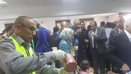 التكية الابراهيمية.. تقدم لفقراء الخليل اكثر من 6 آلاف افطارا يوميا صورة رقم 9