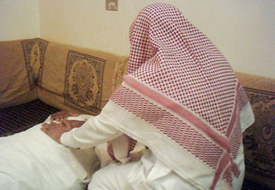 الشعوذة والسحر يتسللان عبر رقاة مزيفين الى القنوات الجزائرية صورة رقم 1