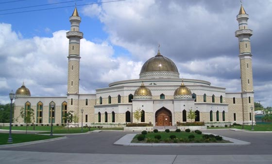  ترامب يدعو لمراقبة المساجد وفتح ملف لكل مسلم كما تفعل اسرائيل صورة رقم 6