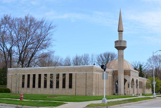  ترامب يدعو لمراقبة المساجد وفتح ملف لكل مسلم كما تفعل اسرائيل صورة رقم 4