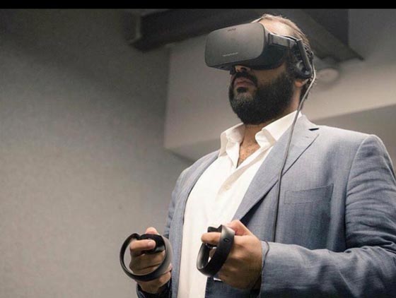 صور لعبة بينغ بونغ لافتة بين الامير محمد بن سلمان ومارك زوكربيرغ  صورة رقم 5