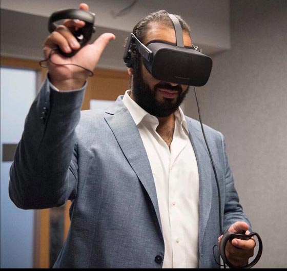 صور لعبة بينغ بونغ لافتة بين الامير محمد بن سلمان ومارك زوكربيرغ  صورة رقم 7