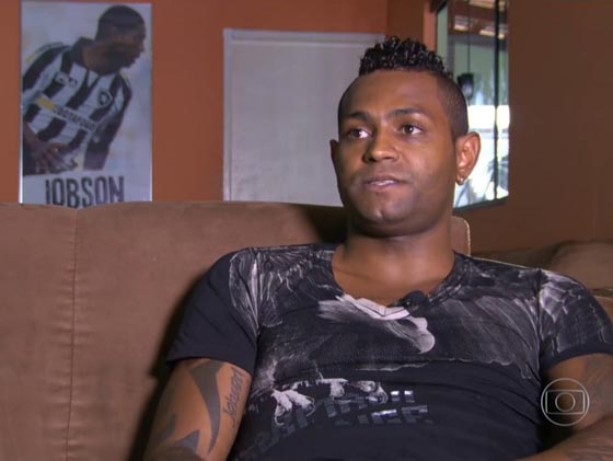 اعتقال لاعب برازيلي اغتصب 3 فتيات قاصرات تحت تأثير الكحول صورة رقم 2 اعتقال لاعب برازيلي اغتصب 3 فتيات قاصرات تحت تأثير الكحول صورة رقم 2