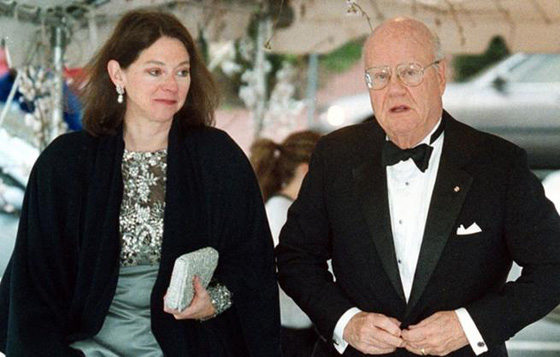  7 عائلات ثرية تحكم العالم وتسيطر على الجزء الاكبر من ثرواته  صورة رقم 4