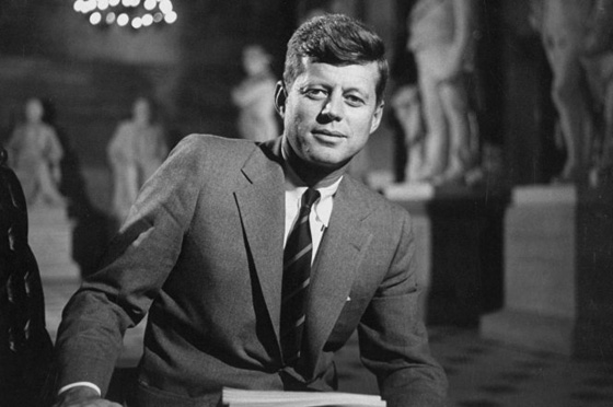 رسالة غرامية بريشة جون كينيدي تباع بـ89 الف دولار صورة رقم 1 رسالة غرامية بريشة جون كينيدي تباع بـ89 الف دولار صورة رقم 1