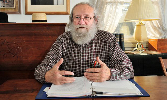 كذب في محاضراته عن معتقلات النازية واليوم يعترف: لم اكن هناك! صورة رقم 2 كذب في محاضراته عن معتقلات النازية واليوم يعترف: لم اكن هناك! صورة رقم 2