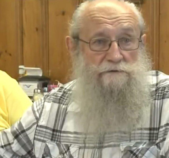 كذب في محاضراته عن معتقلات النازية واليوم يعترف: لم اكن هناك! صورة رقم 5 كذب في محاضراته عن معتقلات النازية واليوم يعترف: لم اكن هناك! صورة رقم 5