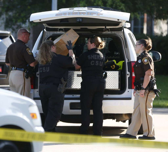 ام تعدم ابنتيها رميا بالرصاص جراء خلاف عائلي والشرطة تقتلها صورة رقم 8