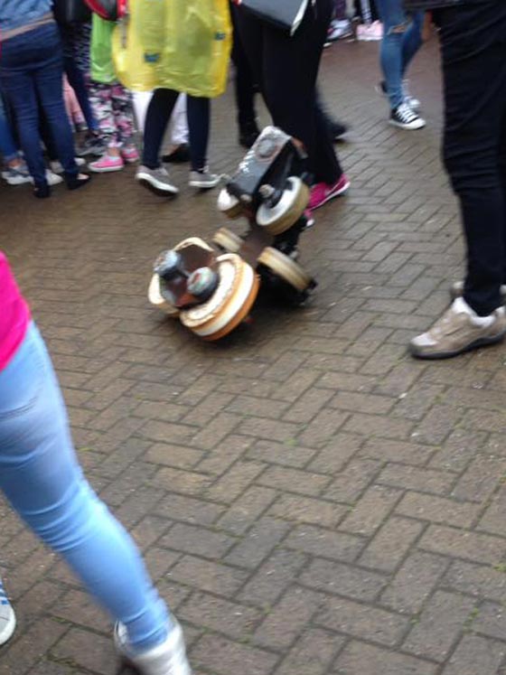 اصابات خطيرة في تحطم افعوانية بمنتزه في اسكتلندا.. فيديو صورة رقم 8