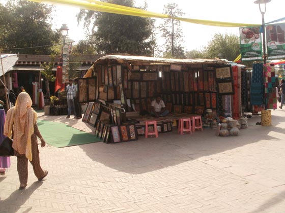 الهند تتفوق على باكستان وتصبح الدولة الارخص للمعيشة في العالم صورة رقم 6 الهند تتفوق على باكستان وتصبح الدولة الارخص للمعيشة في العالم صورة رقم 6