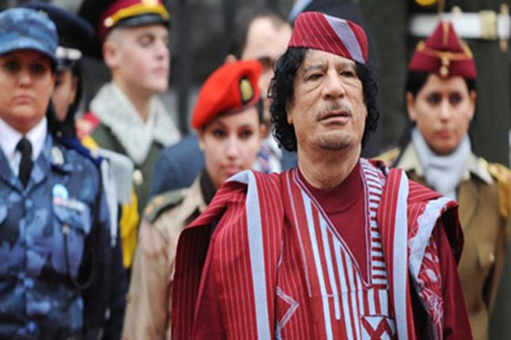 لماذا كان القذافي يختار النساء لحمايته واية معايير مطلوبة للوظيفة؟ صورة رقم 1