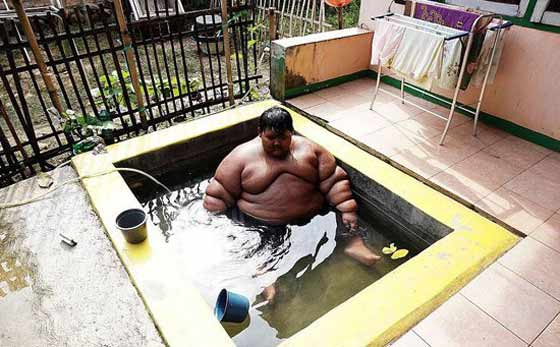 القصة الكاملة لاسمن طفل في العالم.. خضع لحمية مختلفة صورة رقم 3 القصة الكاملة لاسمن طفل في العالم.. خضع لحمية مختلفة صورة رقم 3