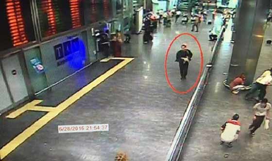 شاهد اول صور لانتحاريي هجوم المطار في اسطنبول.. قبل المجزرة صورة رقم 5