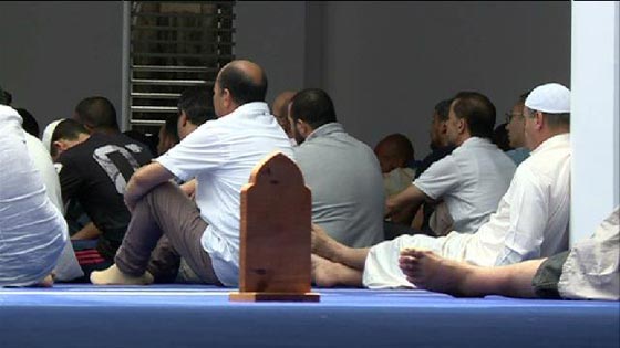 تدشين مسجد في نيس الفرنسية بعد معارضة دامت 15 عاما صورة رقم 8 تدشين مسجد في نيس الفرنسية بعد معارضة دامت 15 عاما صورة رقم 8