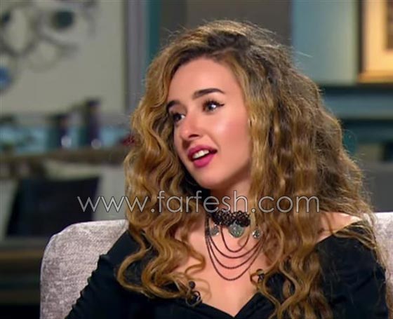 هنا الزاهد: صوتي الخشن لا يزعجني ولا أفكر بعلاجه! صورة رقم 1