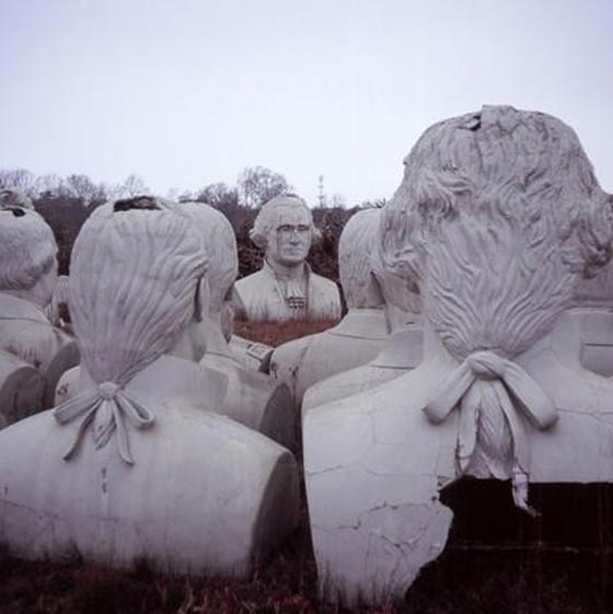 صور تماثيل للرؤساء الامريكيين تغرق في غبار السنين صورة رقم 6