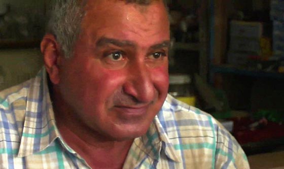 بعد التقرير البريطاني عن الحرب.. الندم يأكل قلب محطم تمثال صدام  صورة رقم 1