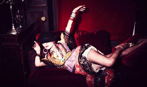 باريس البوهيمية تستعيد ماضيها المثير في صور فاضحة صورة رقم 6