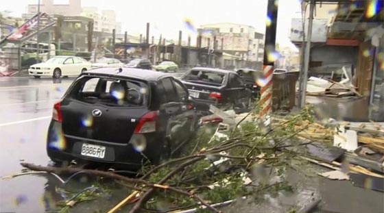 قتلى وجرحى في اعصار تايوان ورياح تصل سرعتها 240 كم  صورة رقم 4