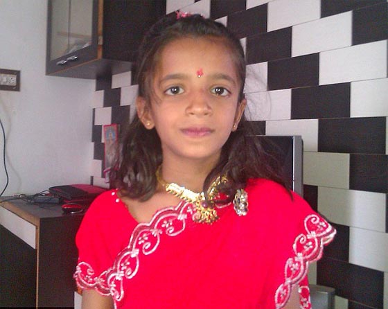 اكثر من الف نملة تعشش في اذن طفلة صغيرة.. شاهد الفيديو صورة رقم 1 اكثر من الف نملة تعشش في اذن طفلة صغيرة.. شاهد الفيديو صورة رقم 1