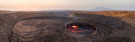 مصور برتغالي يلتقط مجموعة صور لبوّابة الجحيم في اثيوبيا! صورة رقم 1 مصور برتغالي يلتقط مجموعة صور لبوّابة الجحيم في اثيوبيا! صورة رقم 1