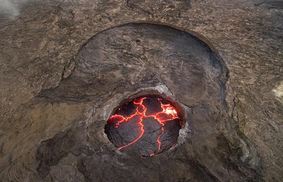 مصور برتغالي يلتقط مجموعة صور لبوّابة الجحيم في اثيوبيا! صورة رقم 4 مصور برتغالي يلتقط مجموعة صور لبوّابة الجحيم في اثيوبيا! صورة رقم 4
