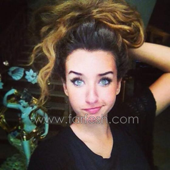 صور هنا الزايد مع شقيقتيها: نسخة طبق الاصل صورة رقم 8