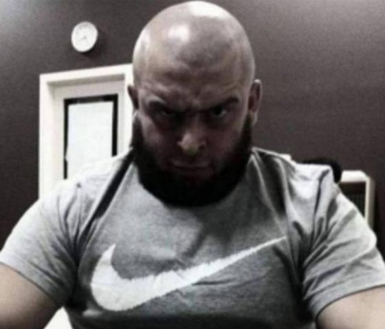 طالب زوجته بتنفيذ عملية انتحارية فرفضت ثم قتلها بطريقة داعشية صورة رقم 2 طالب زوجته بتنفيذ عملية انتحارية فرفضت ثم قتلها بطريقة داعشية صورة رقم 2