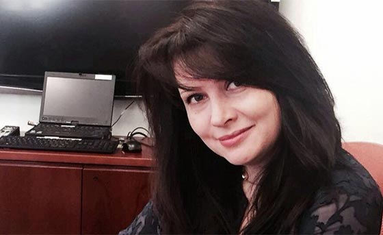 منسقة فريق العمل بين اوكرانيا والناتو ليست سوى نجمة افلام اباحية! صورة رقم 2