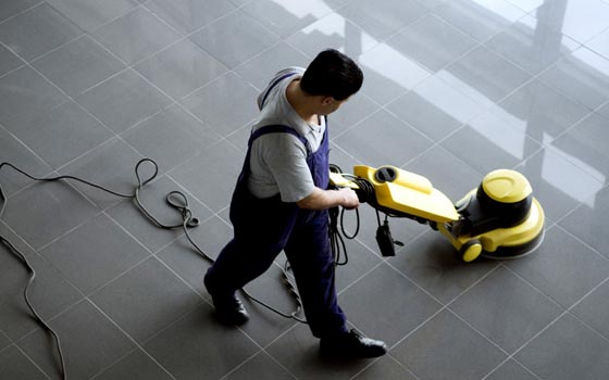 اسرائيل تهتز.. عامل نظافة يفخخ مطار تل ابيب باثنتي عشرة قنبلة صورة رقم 9