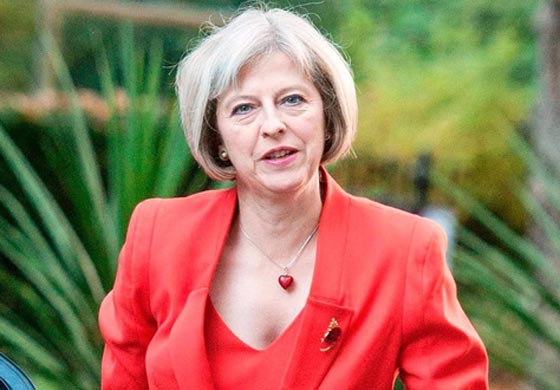 النساء قادمات.. تيريزا ماي تخلف كاميرون في حكم بريطانيا صورة رقم 8