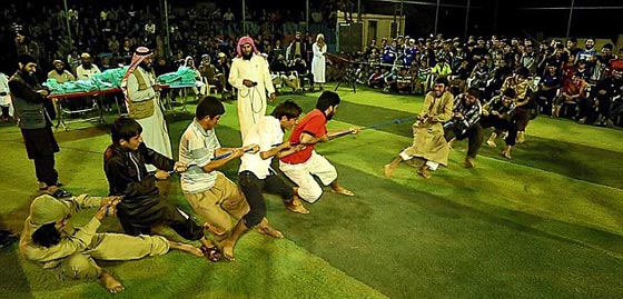 الدواعش يدخلون المنافسة الاولمبيادية العالمية بشد الحبل!! صورة رقم 1