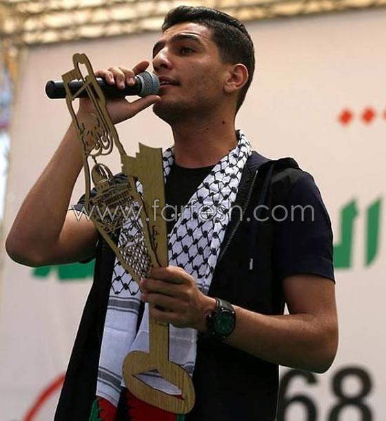 صور محمد عساف نجم عرب ايدول في متحف محمود درويش  صورة رقم 4