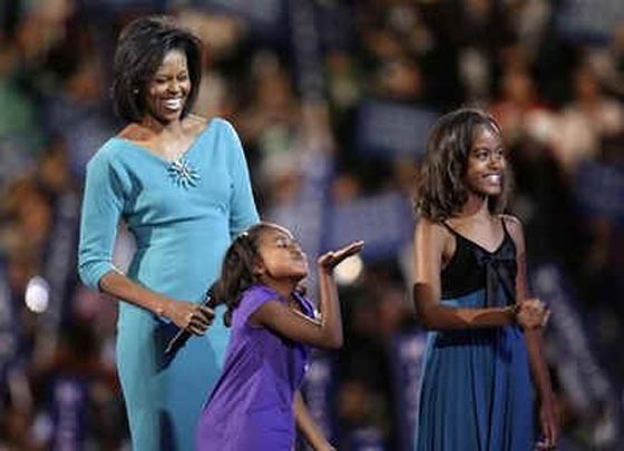 هل سرقت زوجة ترامب خطاب ميشيل اوباما ام ان نفس الشخص كتبه لهما؟! صورة رقم 10