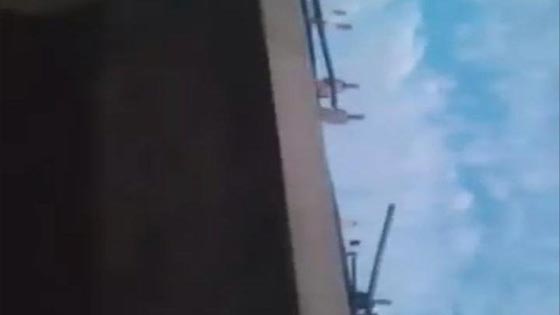 شاهد كيف نجا سعودي من الموت بعد سقوط سيارته من مرتفع صورة رقم 1 شاهد كيف نجا سعودي من الموت بعد سقوط سيارته من مرتفع صورة رقم 1