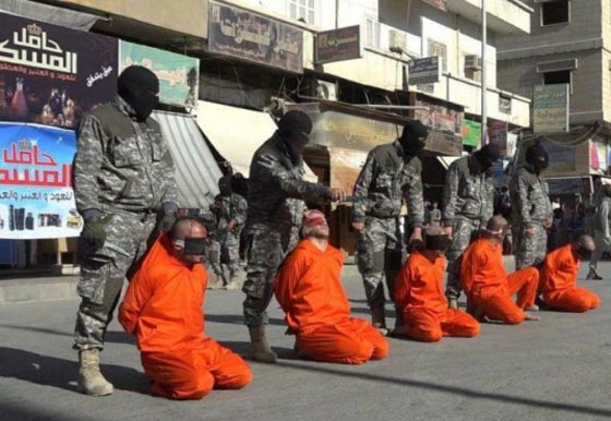 الدواعش يعلنون الحرب على كرة القدم.. عدوهم اللدود صورة رقم 1