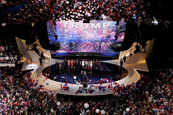 ترامب يحمل كلينتون مسؤولة الفوضى بالشرق الاوسط وانصاره يطالبون بسجنها صورة رقم 16