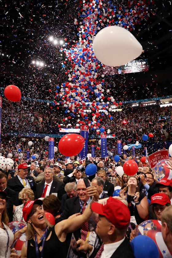 ترامب يحمل كلينتون مسؤولة الفوضى بالشرق الاوسط وانصاره يطالبون بسجنها صورة رقم 39