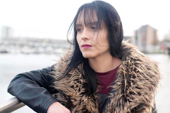 تحدت خطيبها المتوحش والقبر وحفرت طريق الحياة باظافرها الناعمة صورة رقم 6