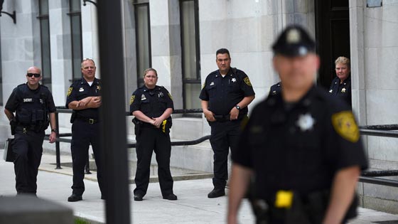 اطلاق نار في تكساس يسفر عن مقتل اربعة اشخاص صورة رقم 1