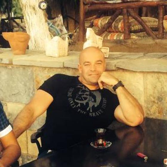 لماذا تنازل بريطاني عن كل ممتلكاته لمحاربة الدواعش؟ صورة رقم 13