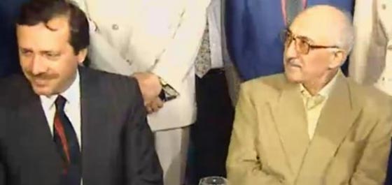 هكذا انقلب الحليف على حليفه بدعم اجنبي.. فيديو صورة رقم 2