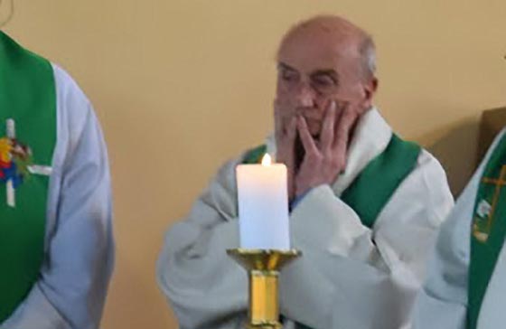 شاهد اول صور تراها العيون لذابحي الكاهن  الفرنسي البرئ صورة رقم 7