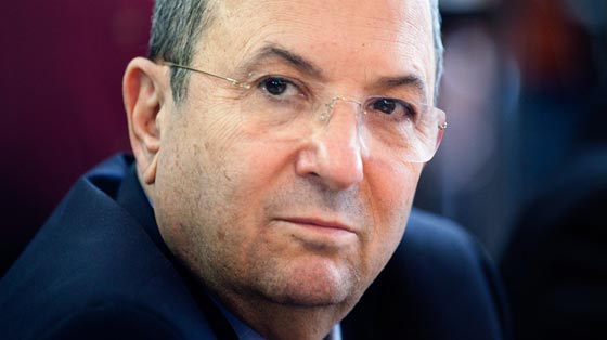 باراك يوجه اتهامات خطيرة الى حكومة نتنياهو صورة رقم 1