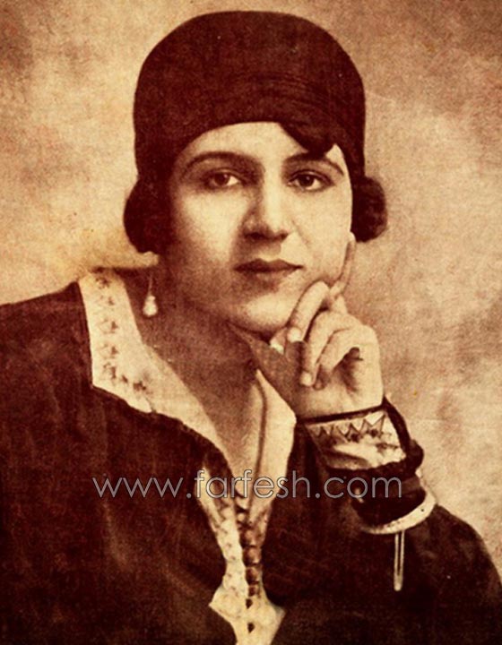 مشاهير بينهم ملك، رئيس وفنانين تورطوا بـ (أبناء غير شرعيين)! صورة رقم 4
